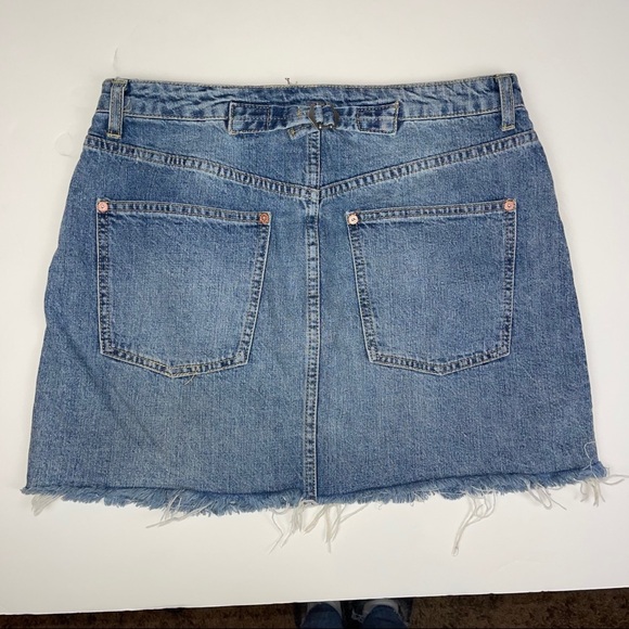 Free People Button Fly Fray Hem Jean Mini Skirt 30 - Picture 8 of 17